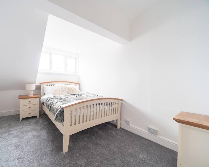Mumbles View - Free Parking Apartment Oystermouth Exterior foto